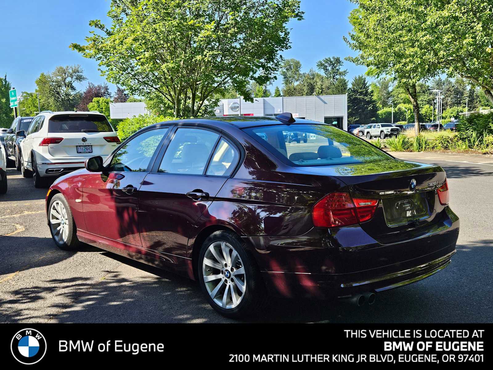 Used 2009 BMW 328i Sedan w/ Premium Pkg RWD image 5