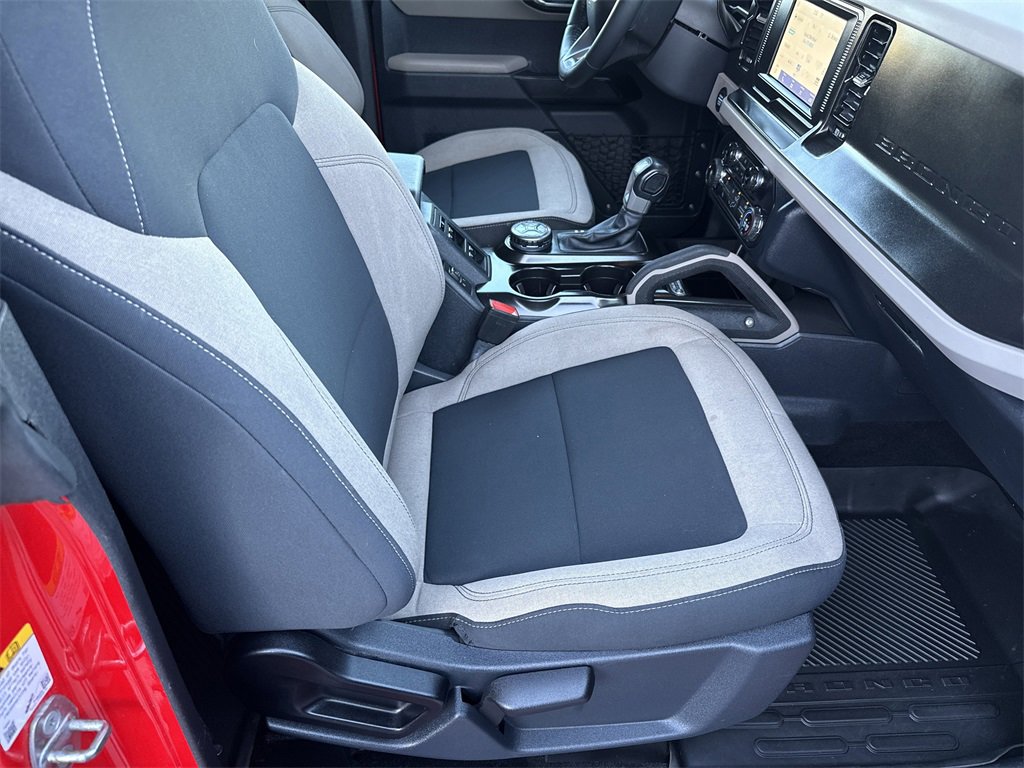 Used 2021 Ford Bronco Big Bend w/ Sasquatch Package image 14