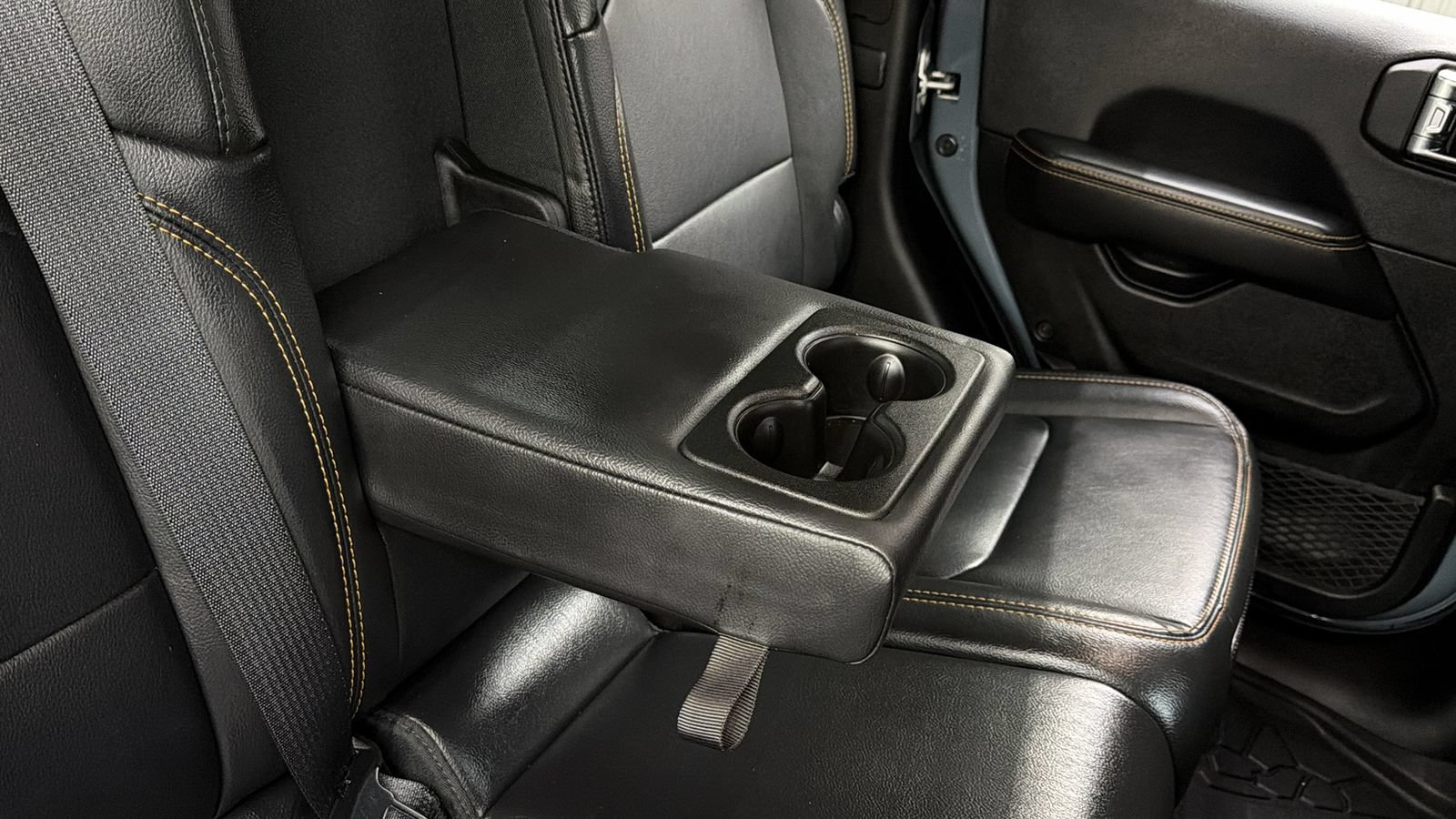 Used 2025 Jeep Gladiator Sport AWD/4WD image 41