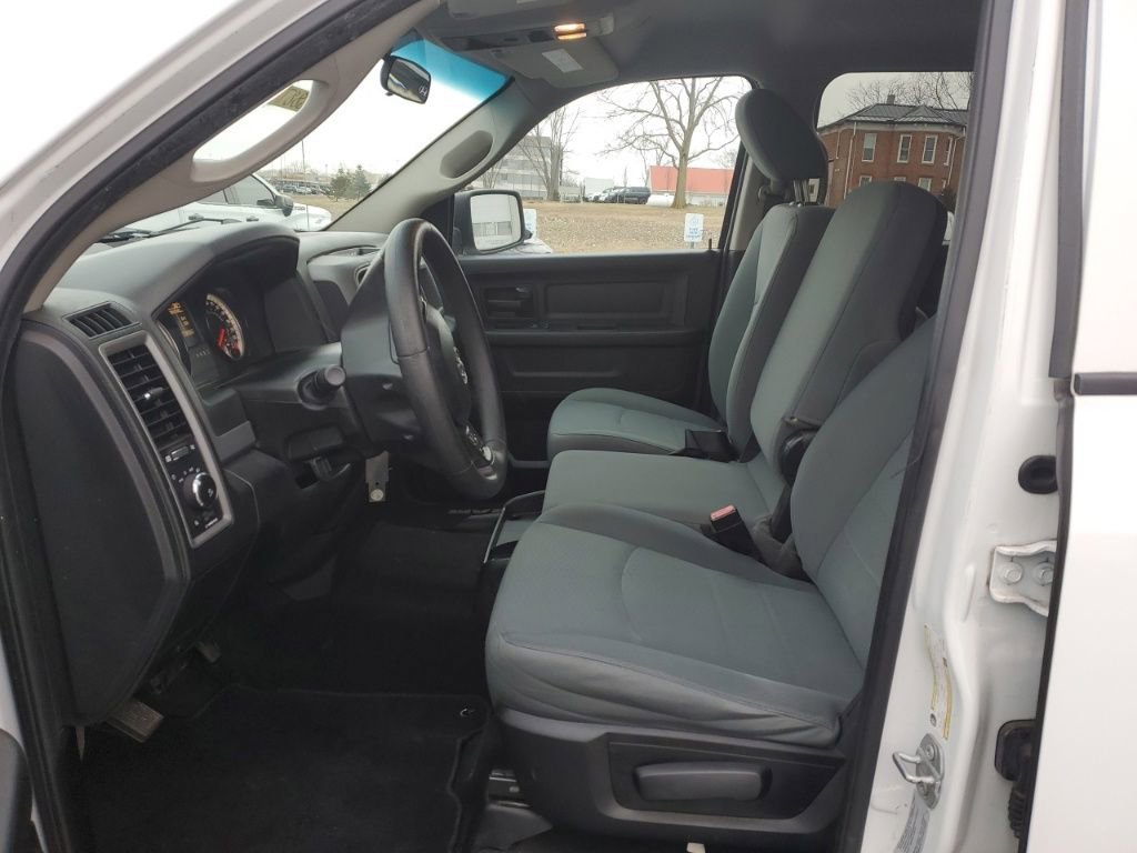 Used 2017 RAM 1500 Express w/ Express Value Package image 17