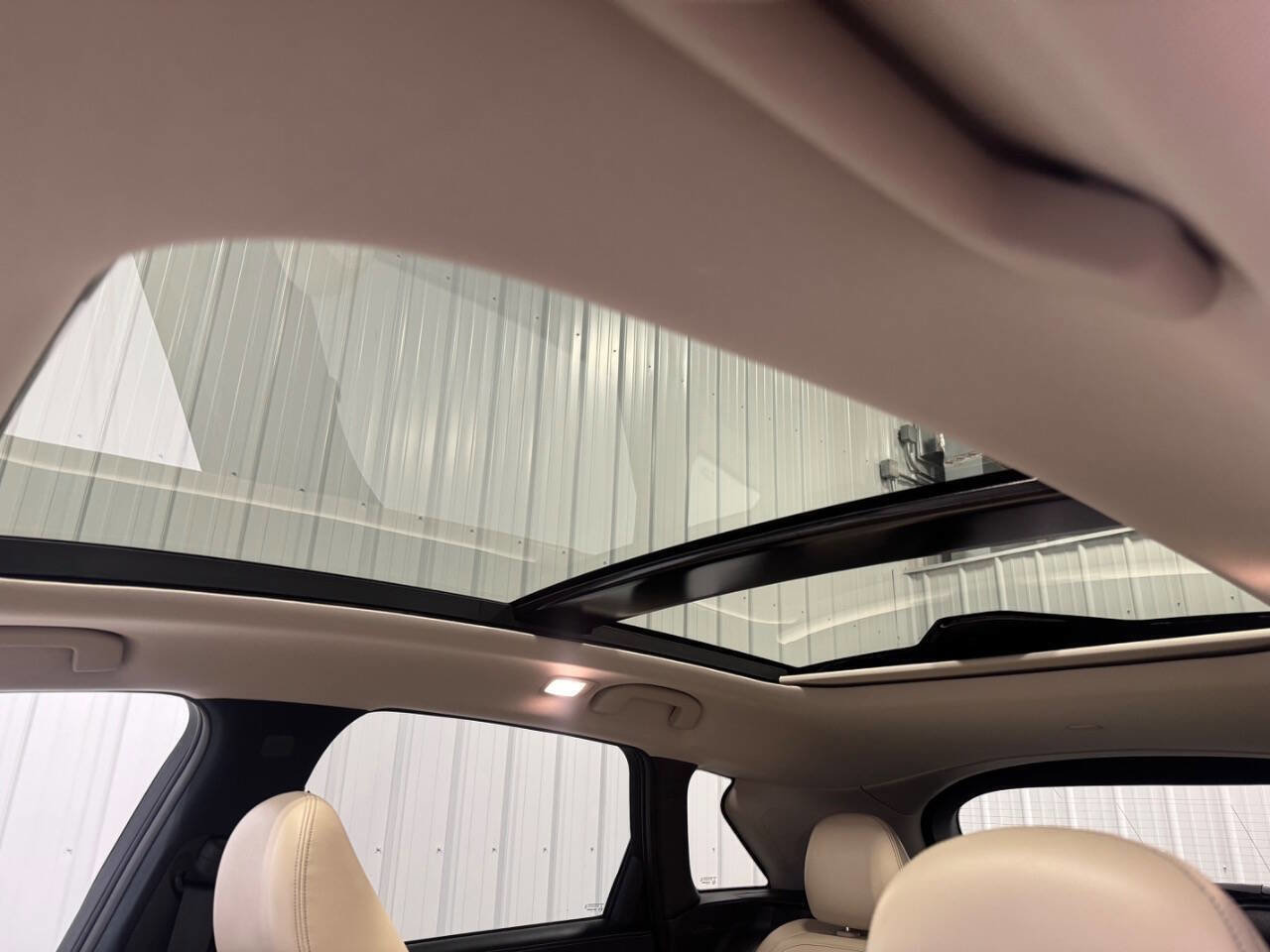 Used 2019 INFINITI QX50 Essential w/ Premium Heat Package image 11