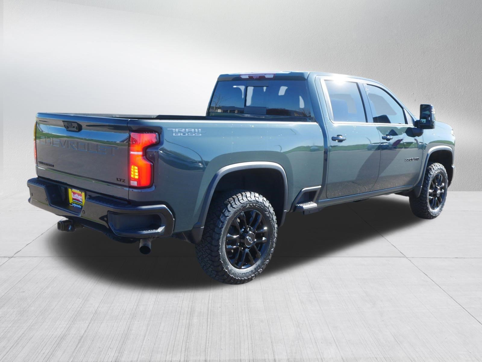Used 2026 Chevrolet Silverado 3500 LTZ w/ LTZ Plus Package AWD/4WD image 7