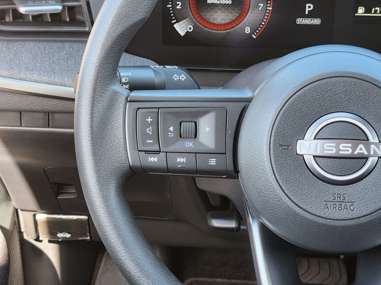 New 2026 Nissan Kicks SV w/ SV Premium Package image 24