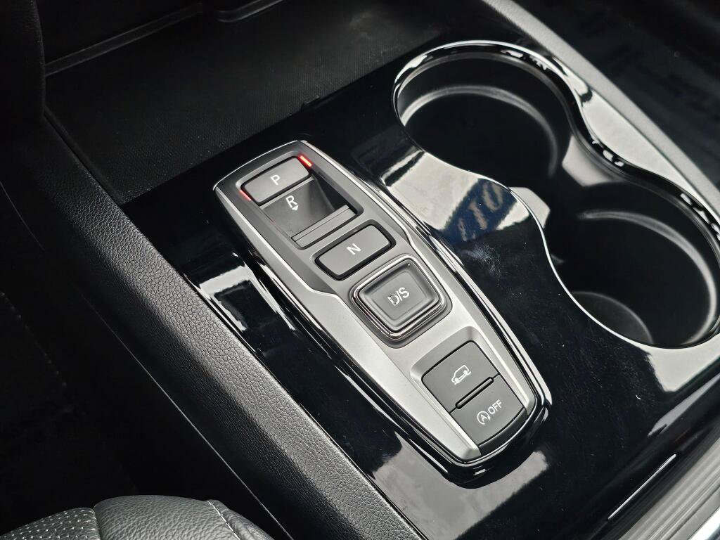 Certified 2017 Honda Pilot Elite image 31