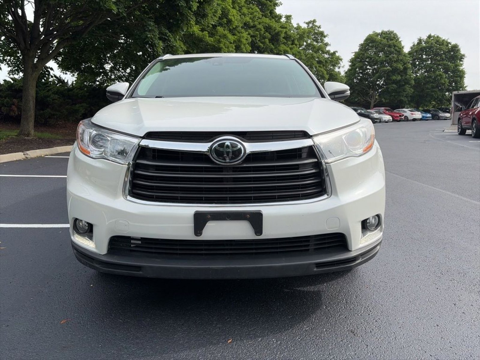 Used 2016 Toyota Highlander Limited Platinum AWD/4WD image 2