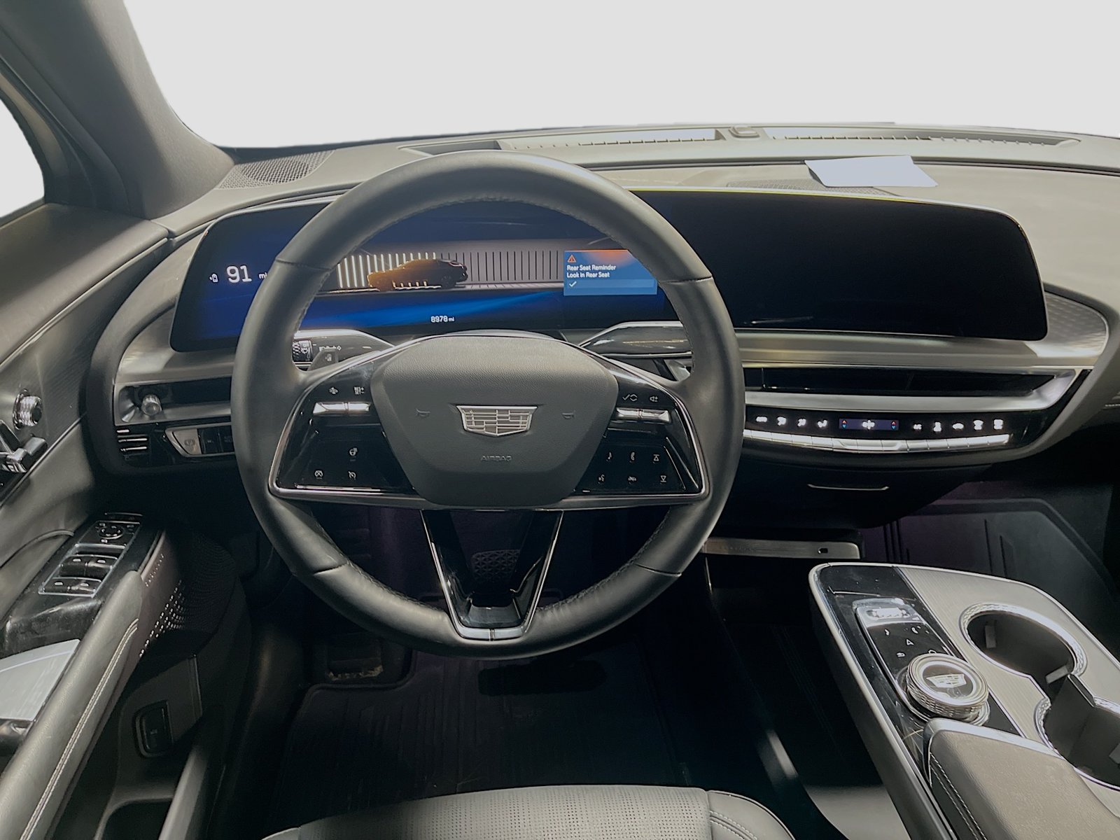 Used 2025 Cadillac Lyriq Sport AWD/4WD image 23