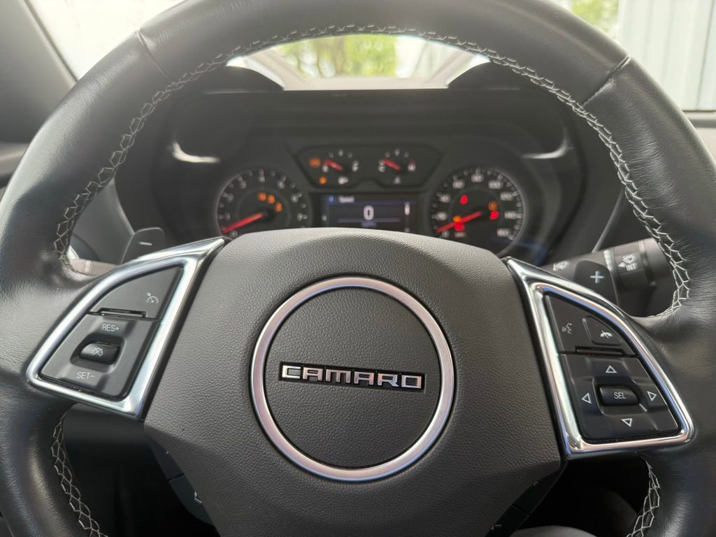 Used 2023 Chevrolet Camaro LT image 10