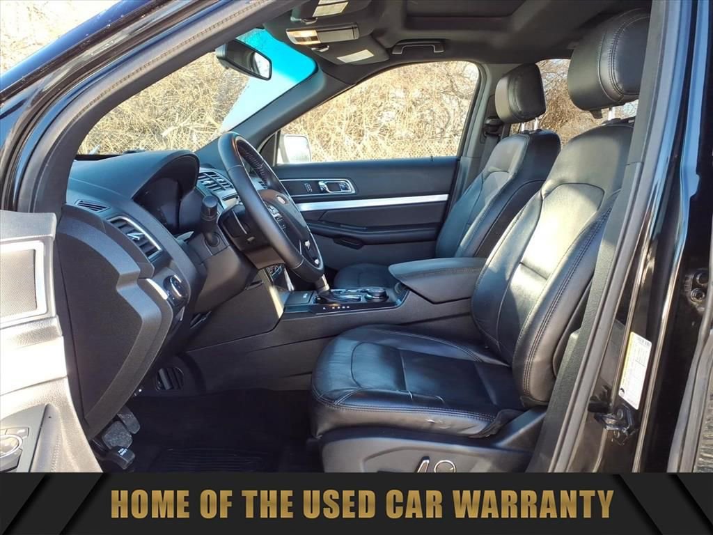 Used 2016 Ford Explorer XLT w/ Equipment Group 202A image 15