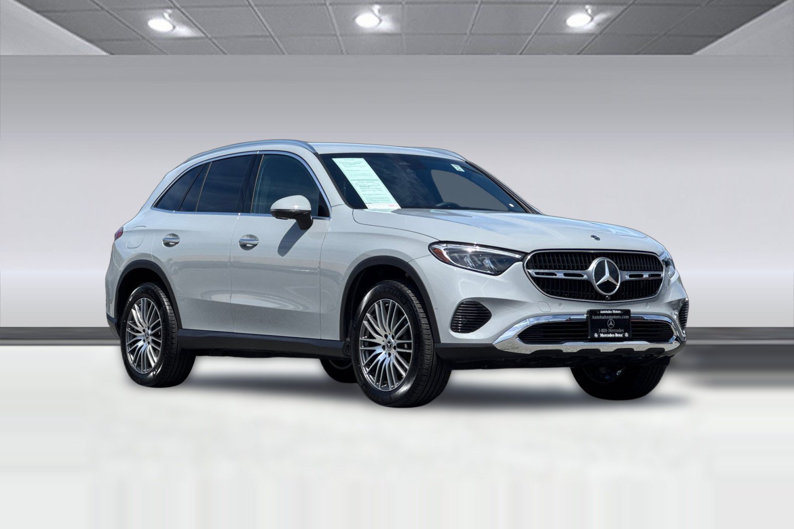 Certified 2025 Mercedes-Benz GLC 300 4MATIC image 7