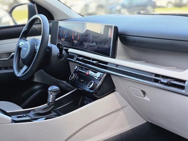 Used 2025 Hyundai Tucson SEL image 13