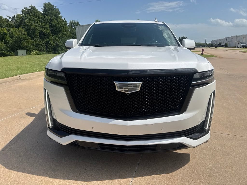 Used 2021 Cadillac Escalade ESV Sport w/ Driver Assist Tech Package AWD/4WD image 8