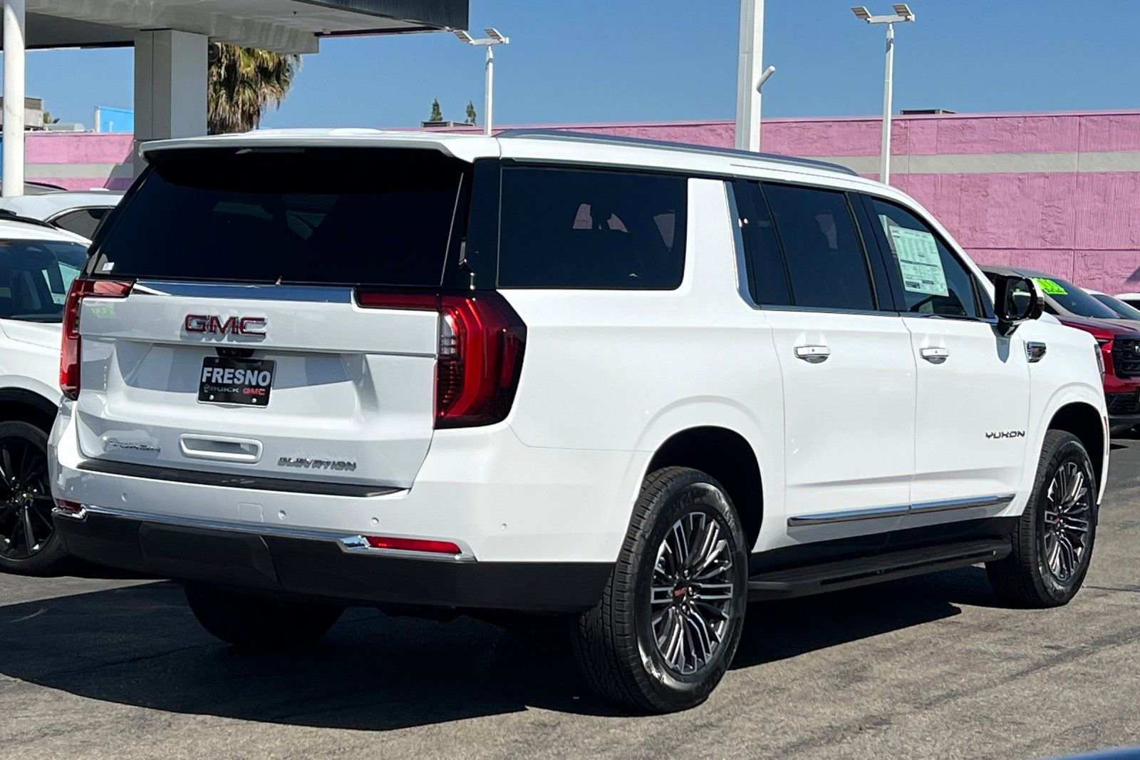 New 2026 GMC Yukon XL Elevation w/ Elevation Premium Package RWD image 5