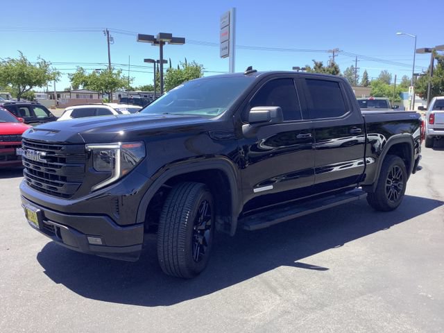 Used 2022 GMC Sierra 1500 Elevation w/ LPO, Elevation Black Package AWD/4WD image 5