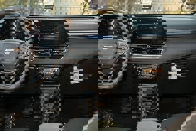 Used 2026 Chevrolet TrailBlazer LT w/ Driver Confidence Package image 24