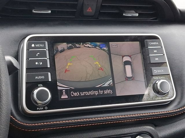 Used 2019 Nissan Kicks SR w/ SR Premium Package FWD image 18