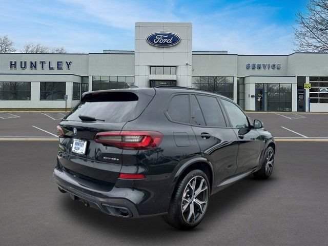 Used 2022 BMW X5 xDrive45e w/ M Sport Package AWD/4WD image 5