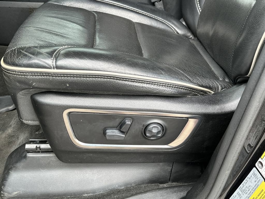 Used 2021 RAM 1500 Limited AWD/4WD image 15
