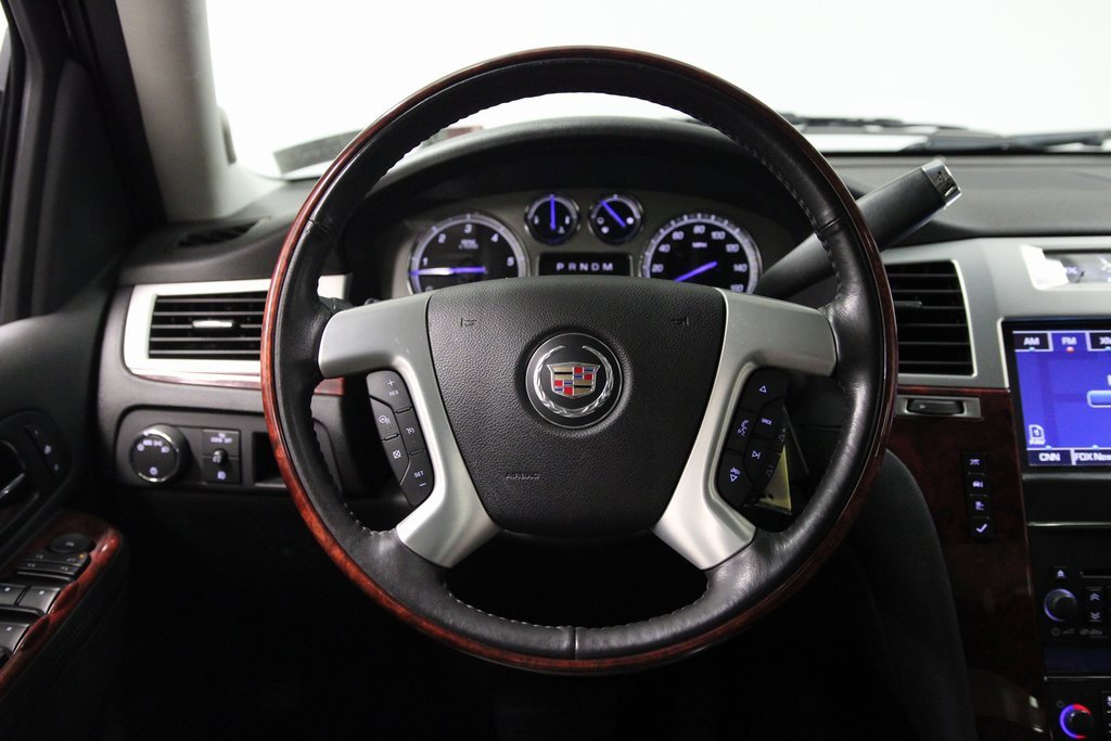 Used 2013 Cadillac Escalade EXT Luxury image 14