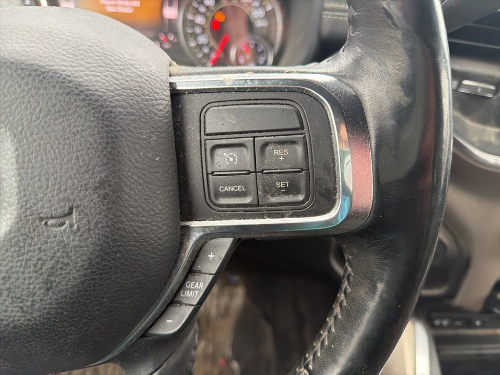 Used 2019 RAM 2500 Laramie w/ Black Appearance Package image 24