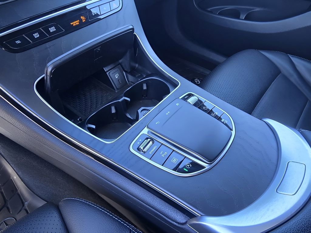 Used 2023 Mercedes-Benz GLC 300 4MATIC Coupe image 19