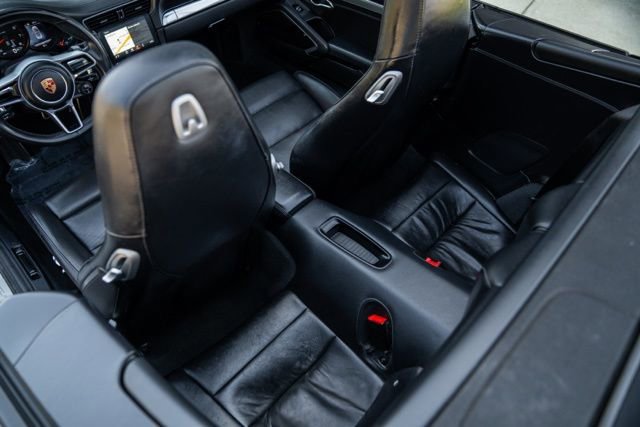 Used 2019 Porsche 911 Carrera image 41