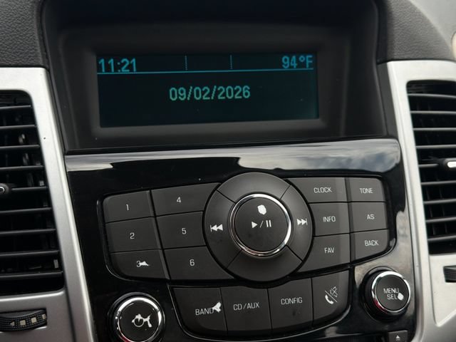 Used 2014 Chevrolet Cruze LS FWD image 18