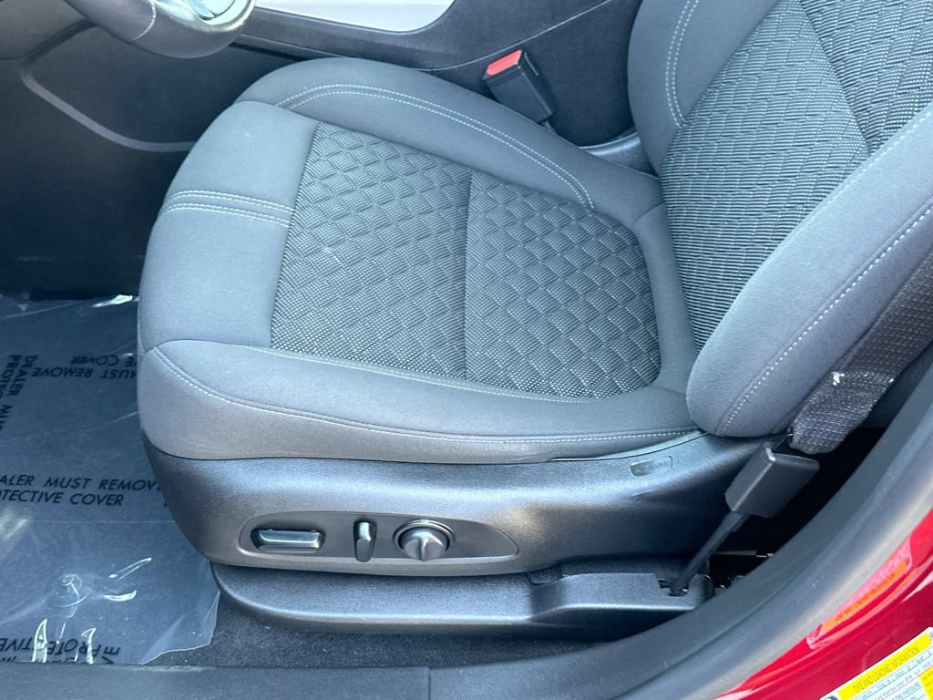 Certified 2019 Chevrolet Blazer LT FWD image 18