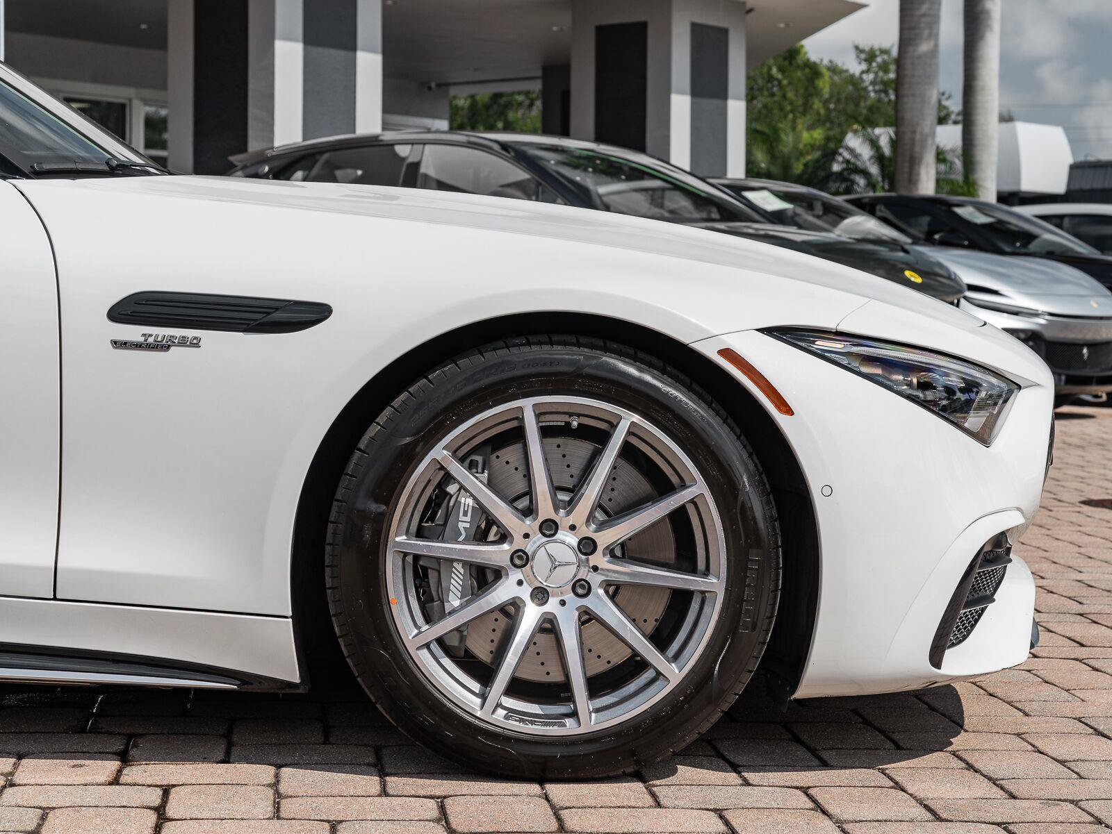 Used 2023 Mercedes-Benz SL 43 AMG image 29