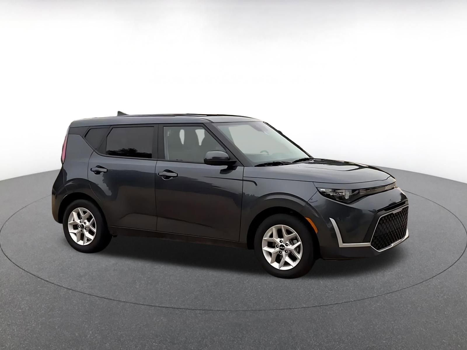 Used 2025 Kia Soul LX w/ LX Technology Package FWD video 2