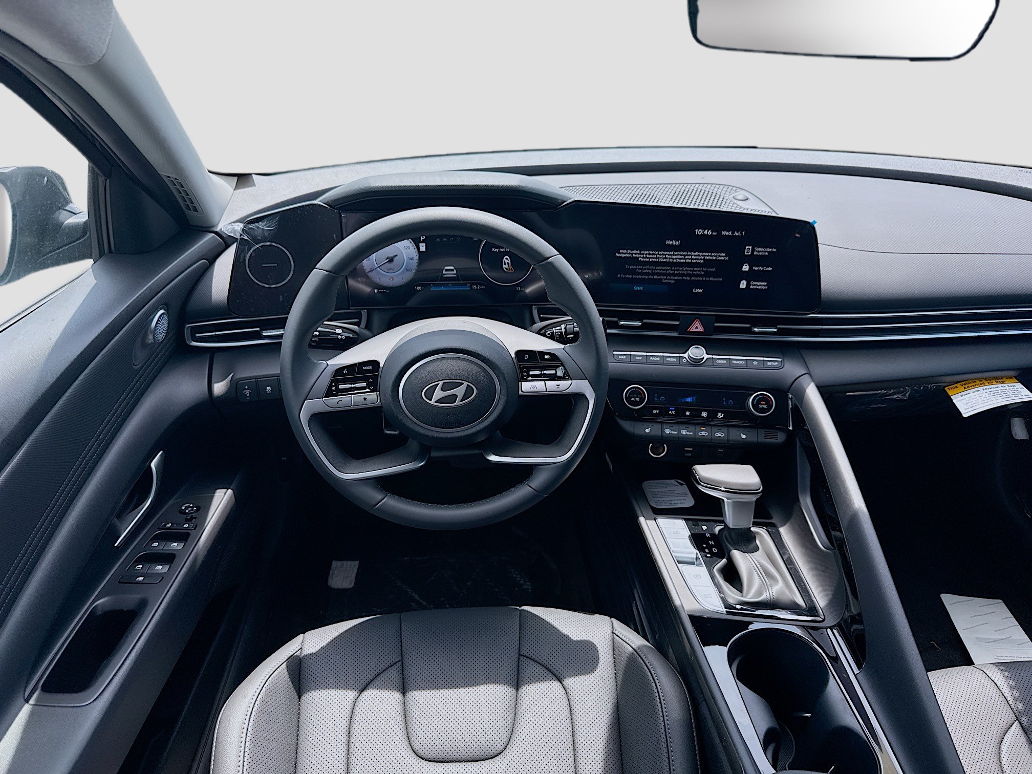 New 2026 Hyundai Elantra Limited FWD image 15
