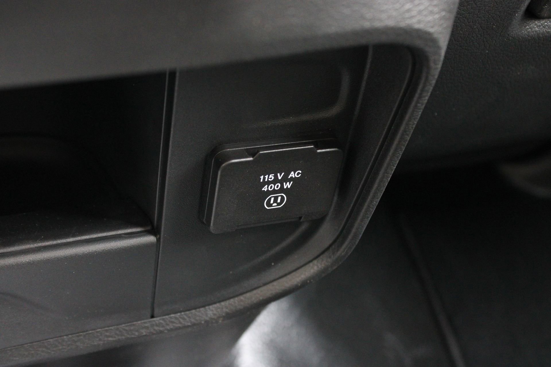 New 2025 RAM 2500 Tradesman image 39