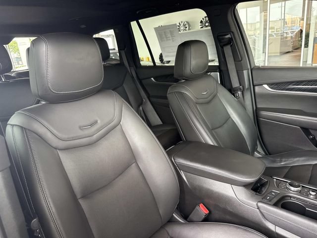 Certified 2023 Cadillac XT6 Premium Luxury w/ Technology Package AWD/4WD image 54