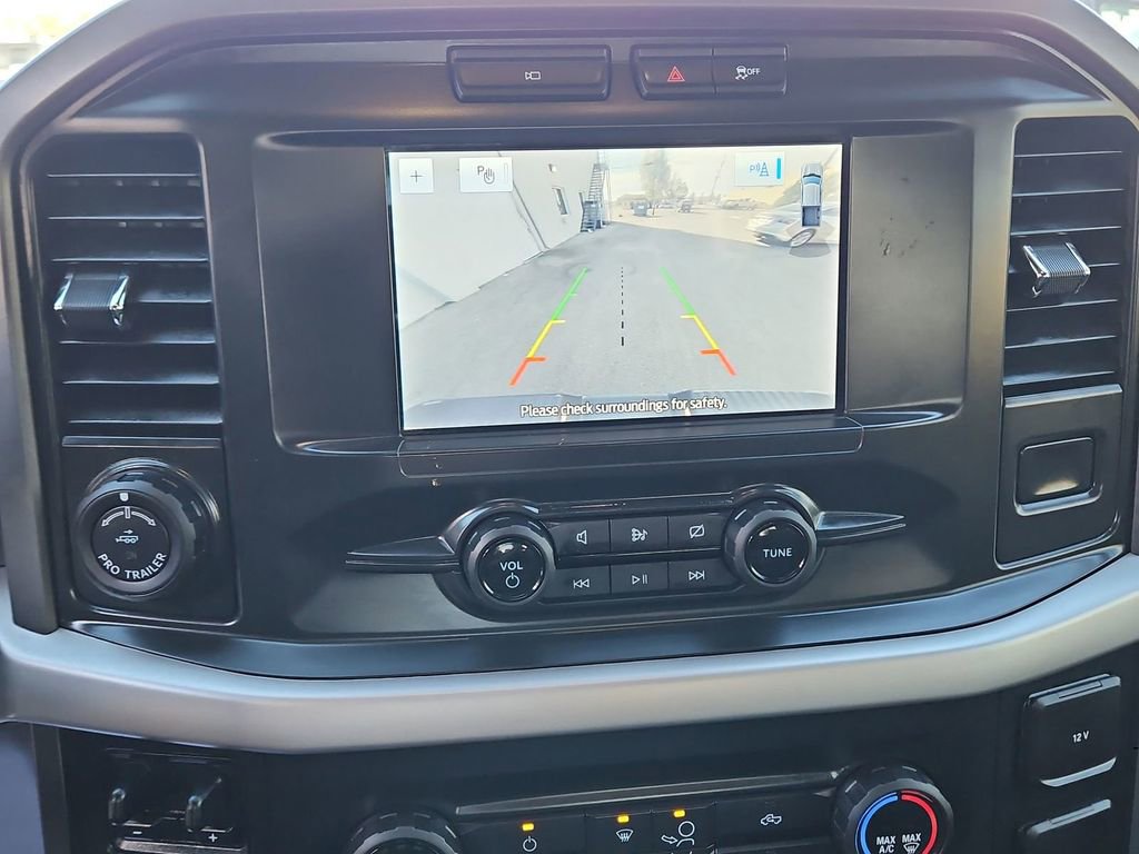 Used 2022 Ford F150 XLT w/ Trailer Tow Package image 16