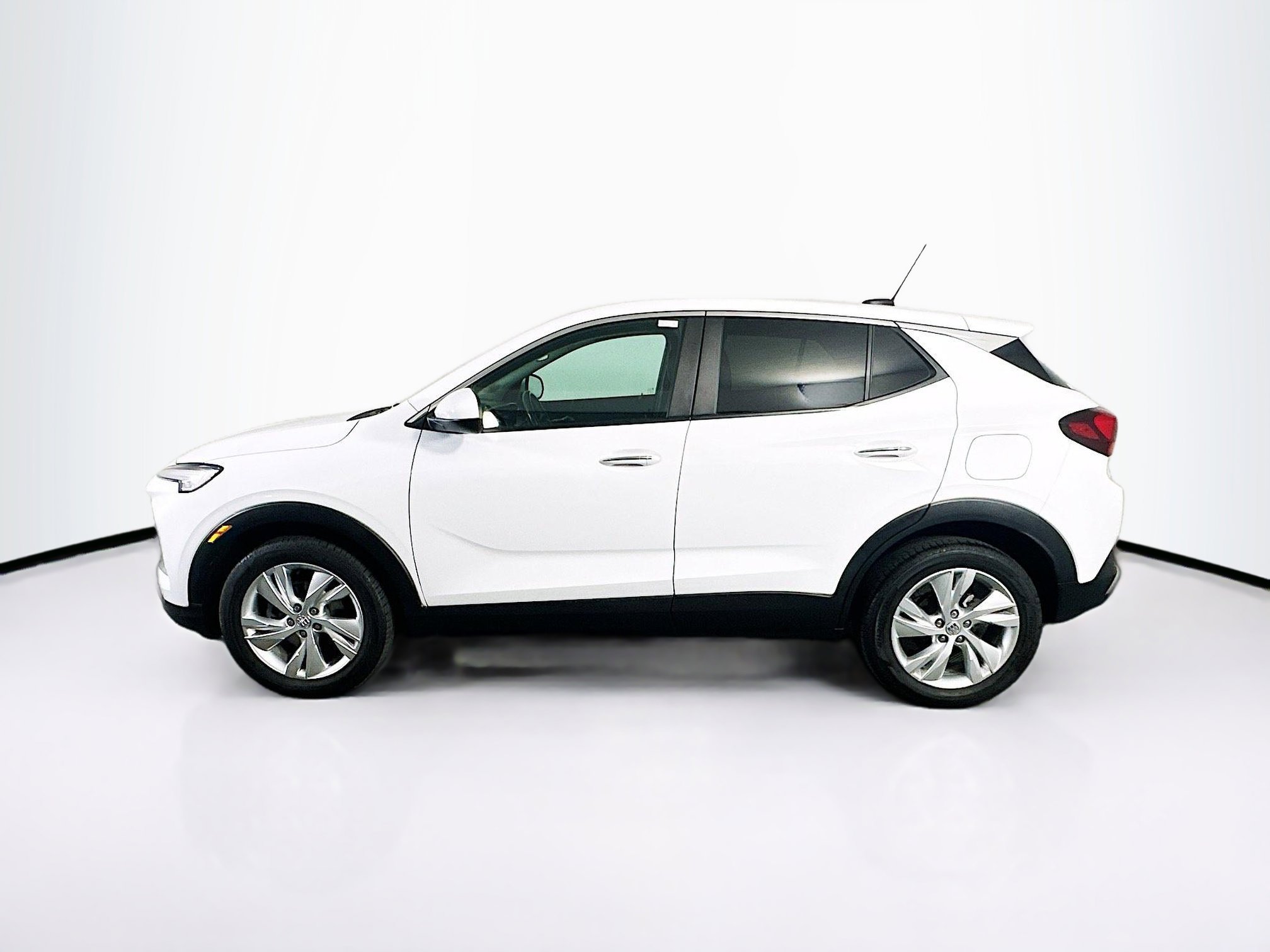 Used 2024 Buick Encore GX Preferred image 4