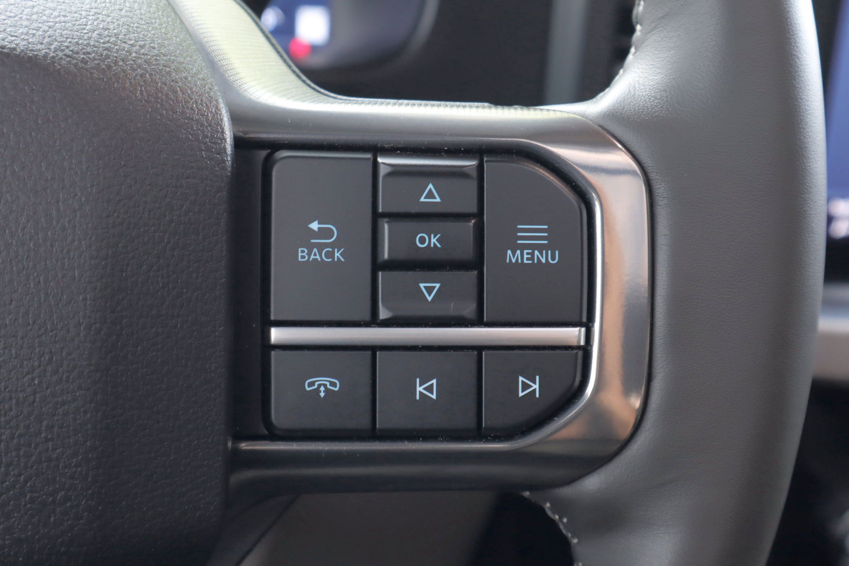 Used 2025 Ford F450 Platinum w/ Platinum Plus Package AWD/4WD image 21