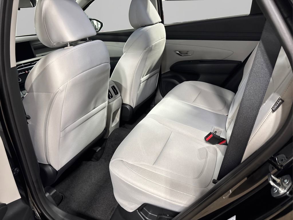 New 2026 Hyundai Tucson Blue SE image 10