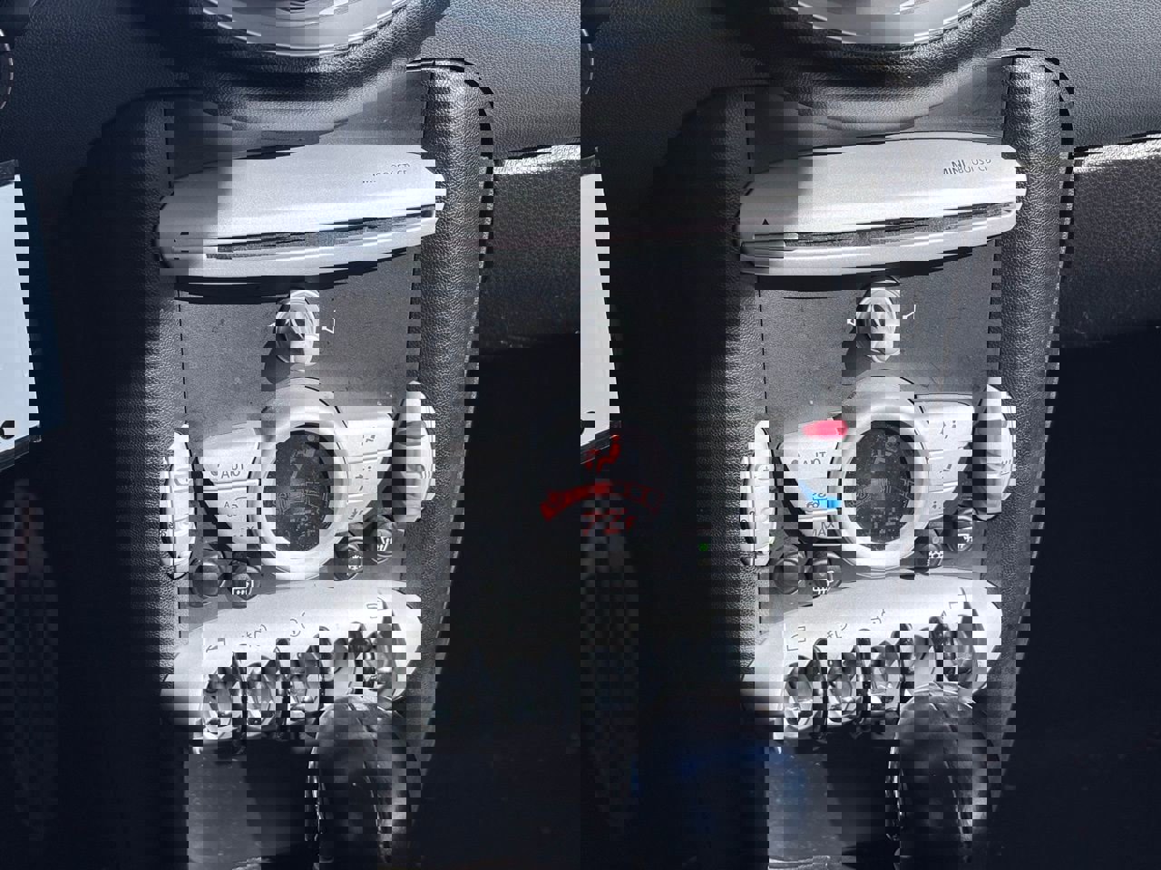 Used 2009 MINI Cooper S image 9