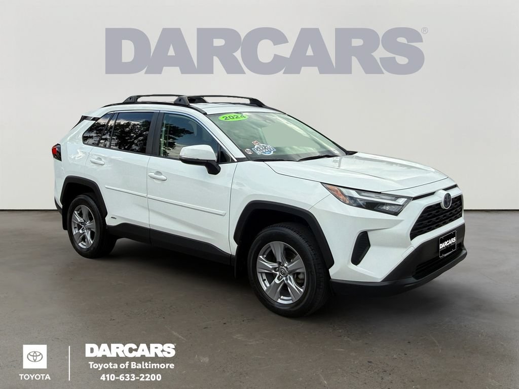 Used 2024 Toyota RAV4 LE AWD/4WD image 1