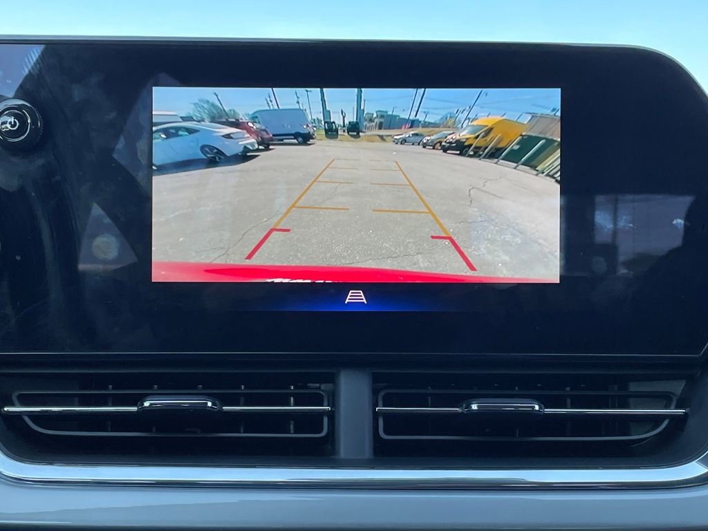 Used 2025 Chevrolet Trax LT image 22