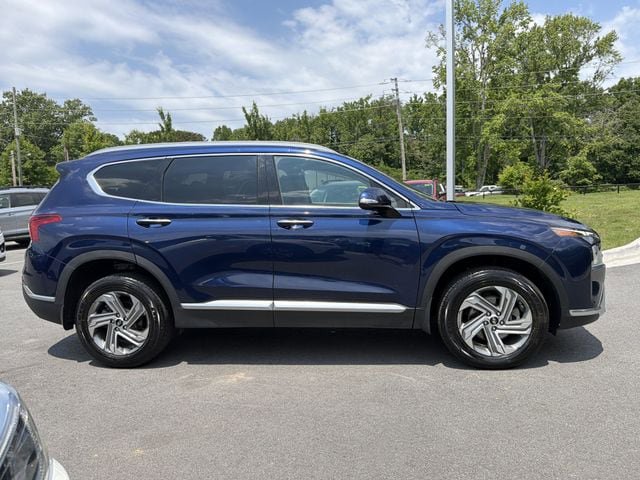 Used 2022 Hyundai Santa Fe SEL w/ Convenience Package AWD/4WD image 3