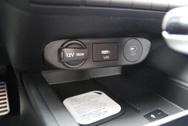 Used 2026 Hyundai Elantra Sport FWD image 20