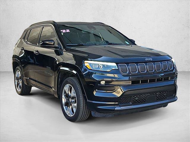 Used 2022 Jeep Compass High Altitude AWD/4WD image 3
