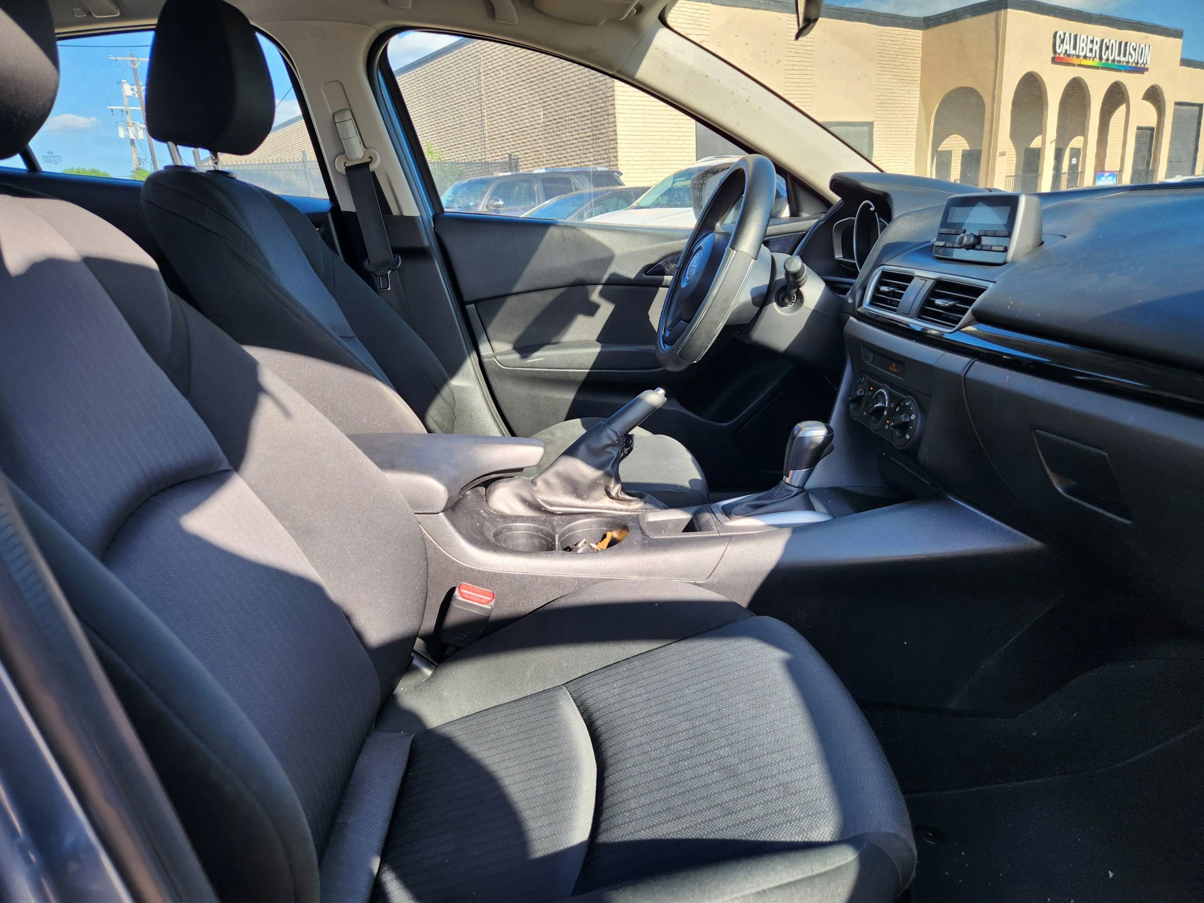 Used 2014 MAZDA MAZDA3 i Sport FWD image 14