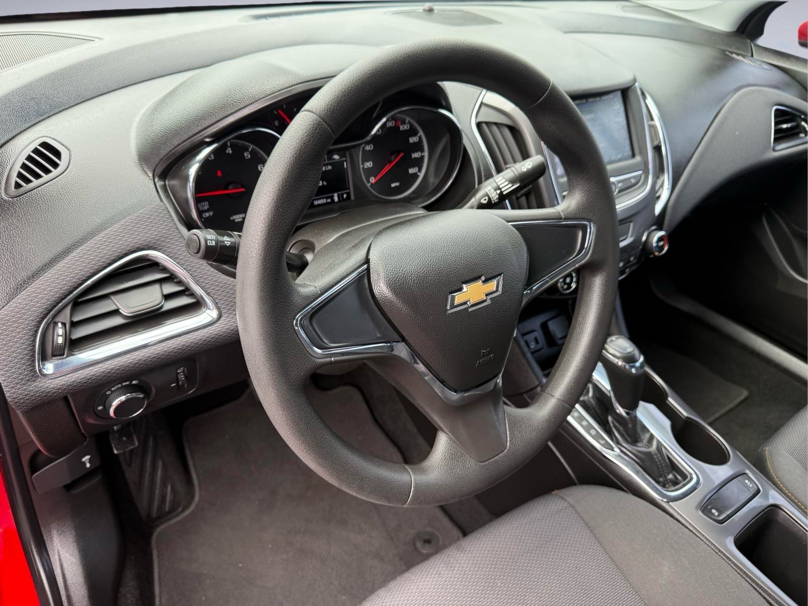 Used 2019 Chevrolet Cruze LS FWD image 12