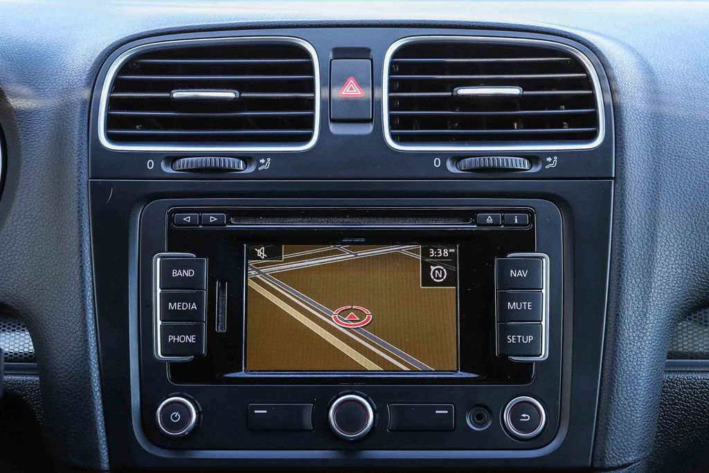 Used 2013 Volkswagen GTI Driver's Edition image 15