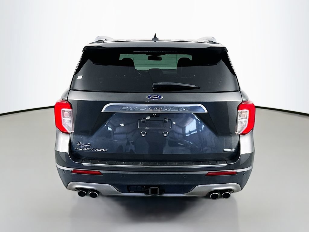 Used 2020 Ford Explorer Platinum w/ Premium Technology Package AWD/4WD image 6