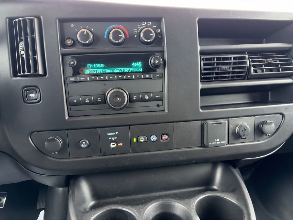 Used 2023 Chevrolet Express 3500 LS image 21