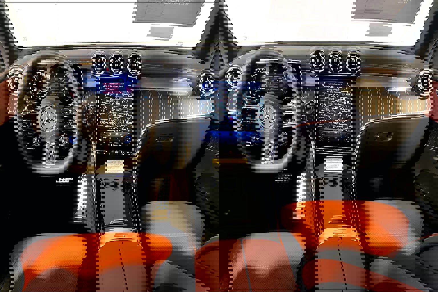 New 2026 Mercedes-Benz GLC 43 AMG 4MATIC image 7