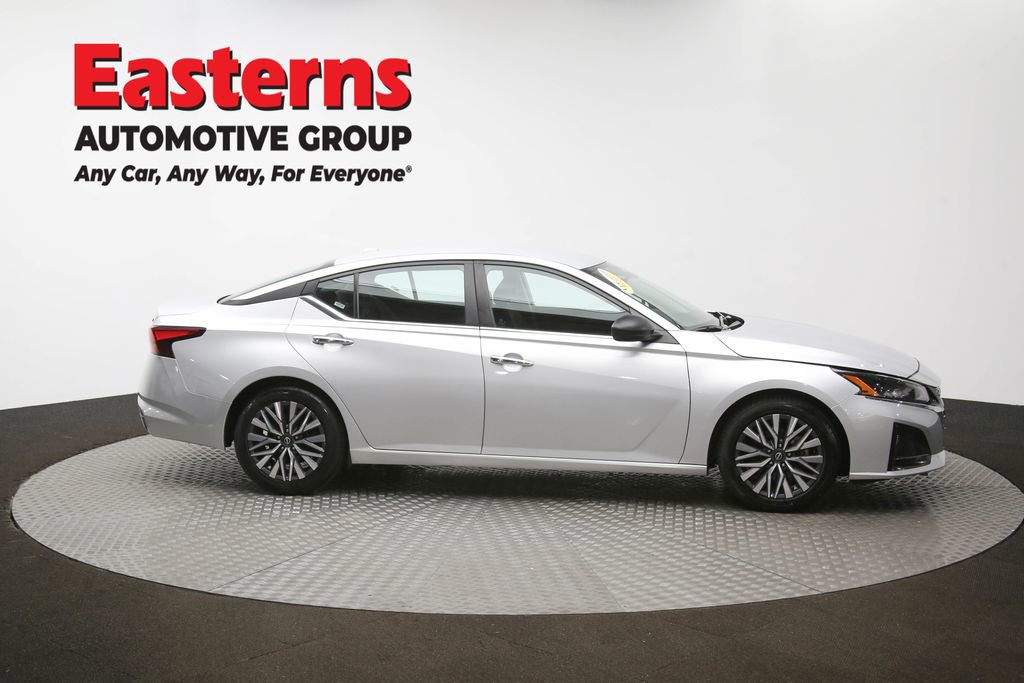 Used 2024 Nissan Altima 2.5 SV image 45