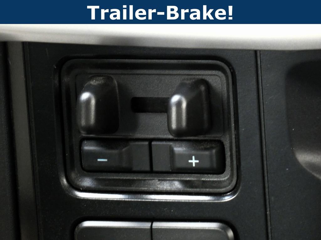 Used 2026 Ford F250 XLT w/ Snow Plow/Camper Package image 17